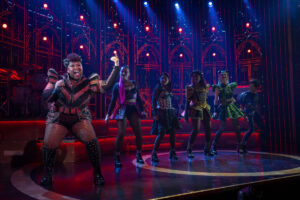 Olivia Donalson as Anna of Cleves and the cast of SIX: The Musical.
© Joan Marcus