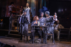 Photo by Matthew Murphy.