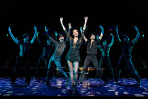 Whitney Leavitt as Roxie Hart and the cast of Chicago.
© Jeremy Daniel