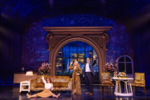 Jennifer Simard as Helen Sharp, Megan Hilty as Madeline Ashton and Christopher Sieber as Ernest Menville in Death Becomes Her.
© Matthew Murphy and Evan Zimmerman
