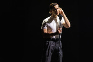 Dez Duron as Gil Brentley in Maybe Happy Ending.
© Matthew Murphy and Evan Zimmerman