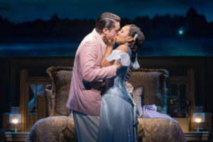 Ryan McCartan as Jay Gatsby and Aisha Jackson as Daisy Buchanan in The Great Gatsby.
© Evan Zimmerman for MurphyMade