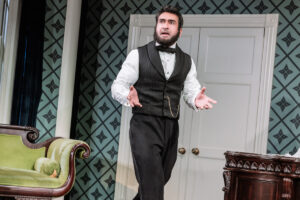 Kumail Nanjiani as Mary's Husband in Oh, Mary!.
© Evan Zimmerman for MurphyMade
