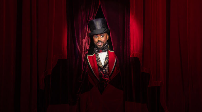 Wayne Brady as Harold Zidler in Moulin Rouge! The Musical. © Matthew Murphy