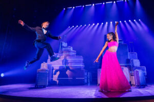 Sam Tutty as Dougal and Christiani Pitts as Robin in Two Strangers (Carry a Cake Across New York).
© Matthew Murphy